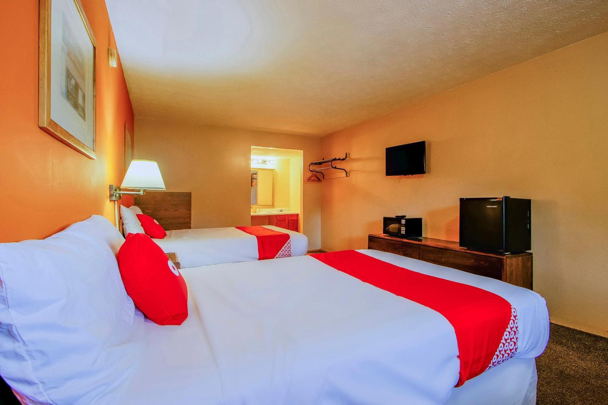 Oyo Hotel Chapmanville Inn, Wv - Hwy 119 Εξωτερικό φωτογραφία